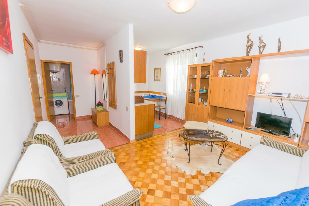 Apartments Mirjana Пула Екстериор снимка