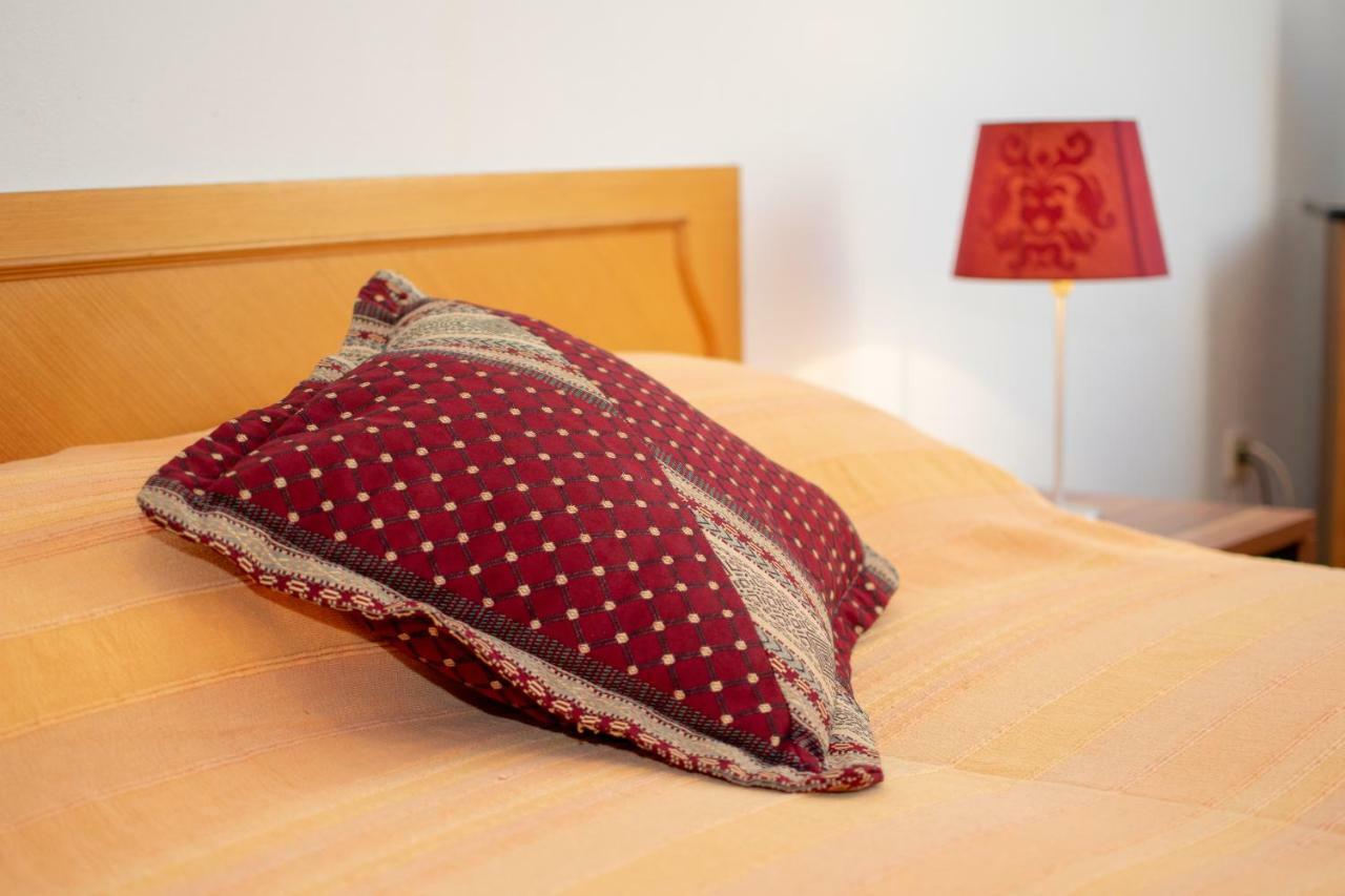 Apartments Mirjana Пула Екстериор снимка