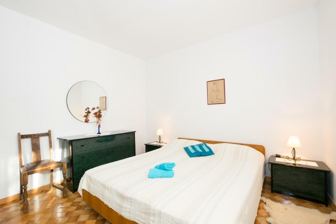 Apartments Mirjana Пула Екстериор снимка